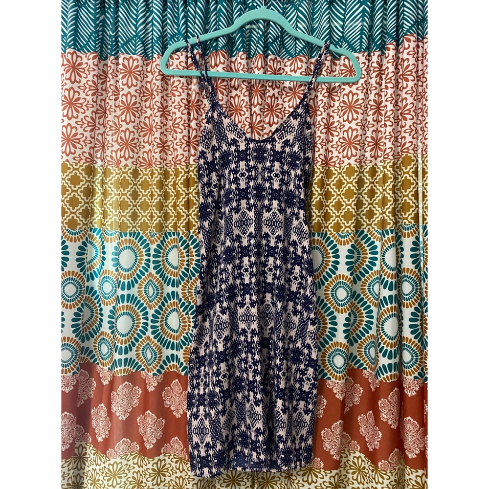 3️⃣for$25💗Charlotte Russe Strappy Sheath Dress